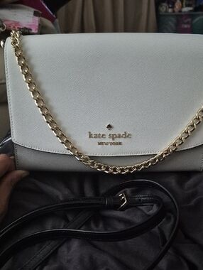 Kate Spade Two-Tone White & Light Gray Chain Strap Crossbody NWOT